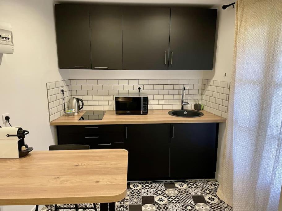 Le Moulin 3 - Appartement Tout Confort Centre Ville - Beziers - Wifi - Tv Connecte Extérieur photo